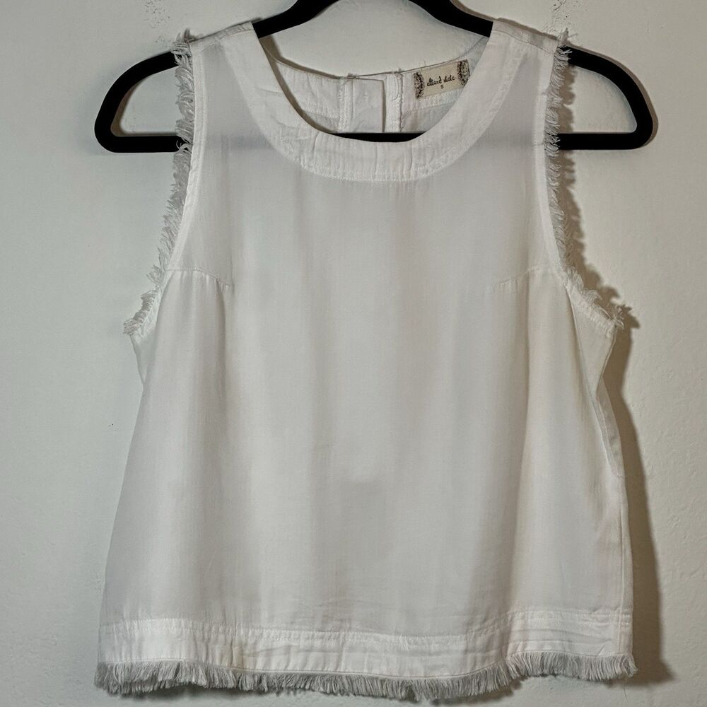 Altar'd State White Sleeveless Top Raw Edge Hem  Beach Flowy Casual SMALL